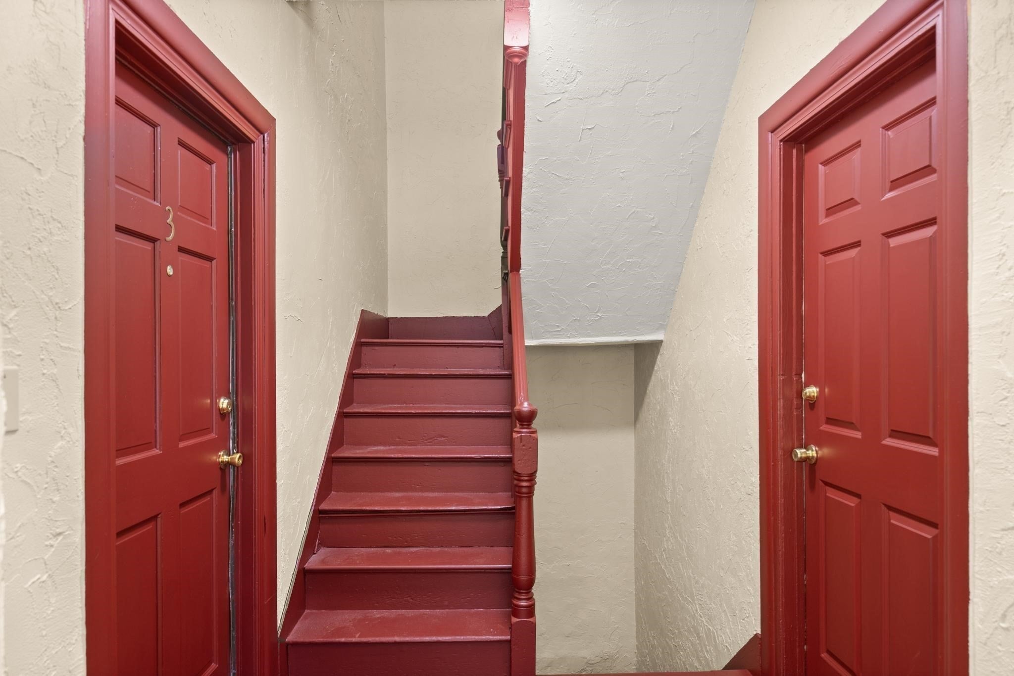 55 Rock Ave