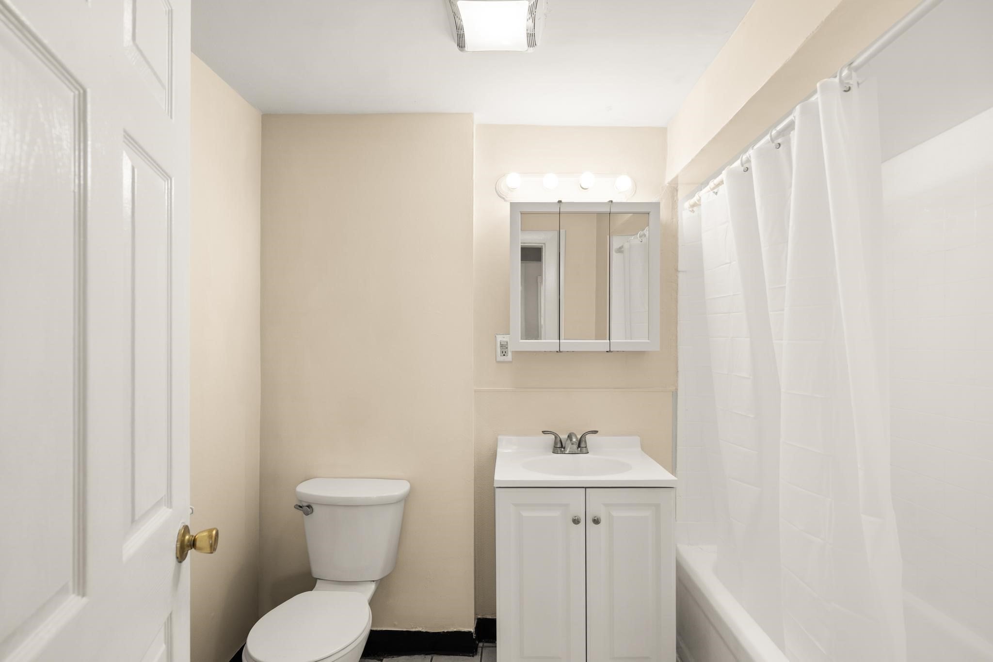 55 Rock Ave, Lynn, MA, 55 Rock Ave, Lynn, MA Photo #25