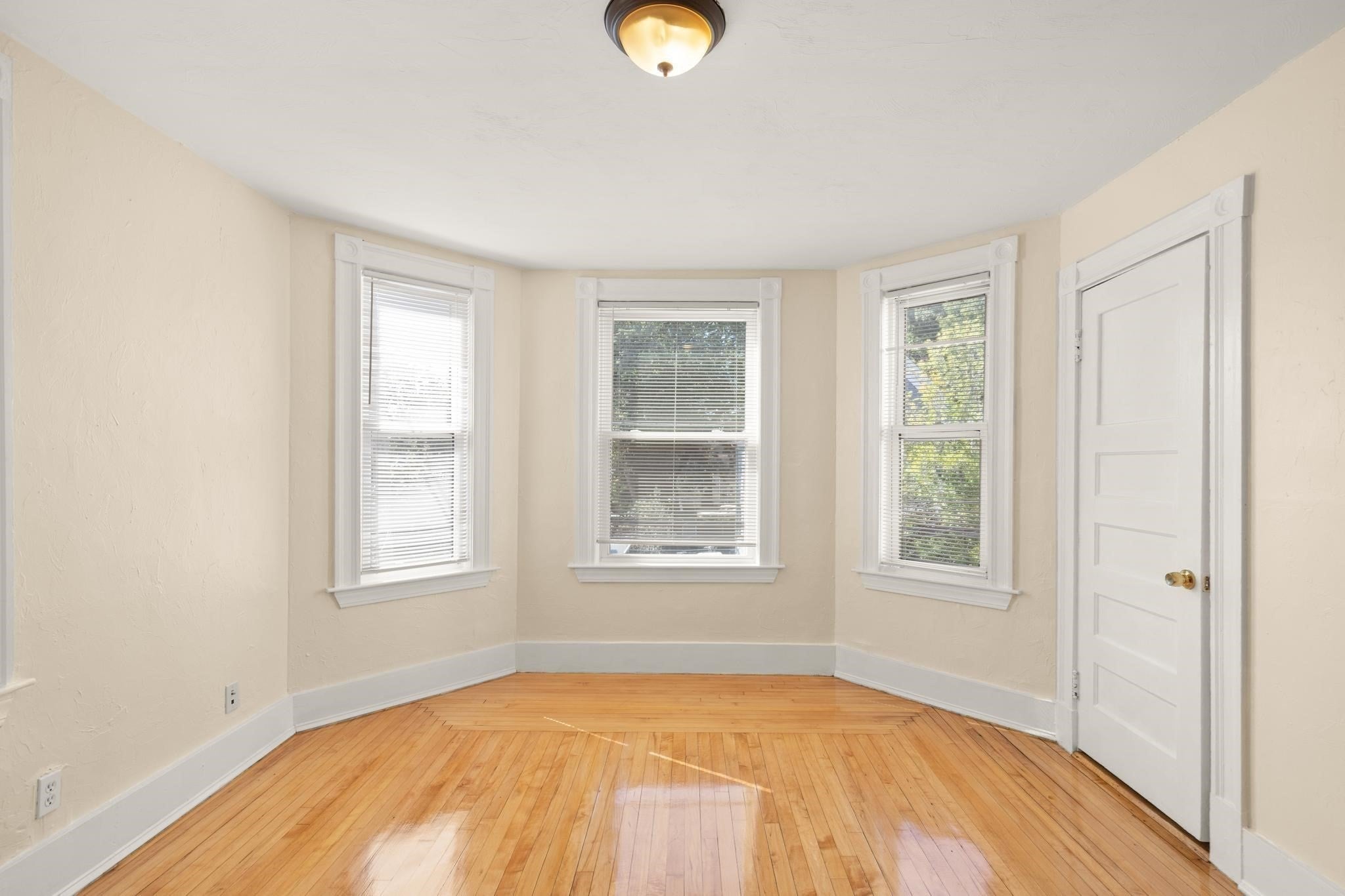 55 Rock Ave, Lynn, MA, 55 Rock Ave, Lynn, MA Photo #19