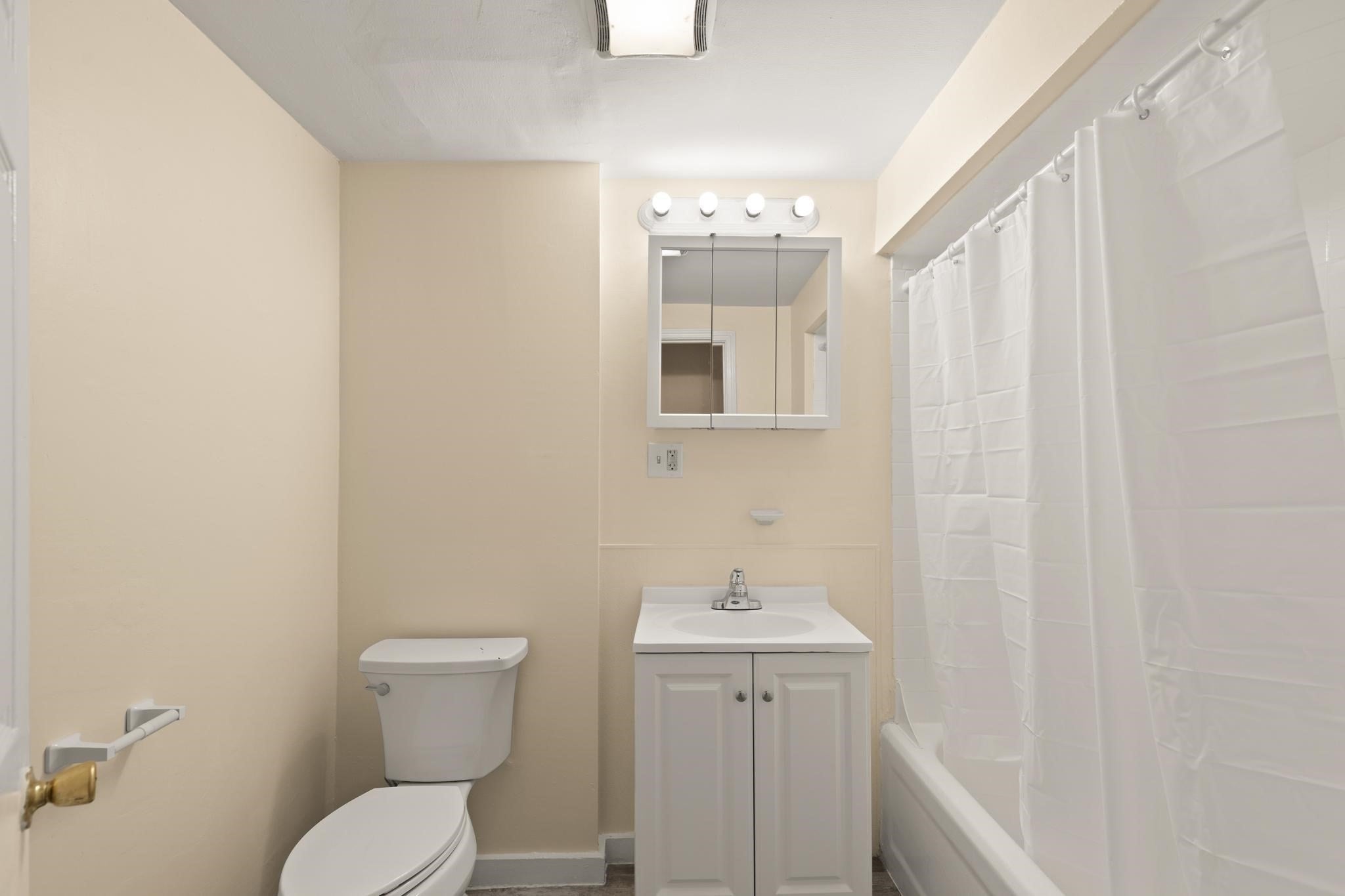 55 Rock Ave, Lynn, MA, 55 Rock Ave, Lynn, MA Photo #26