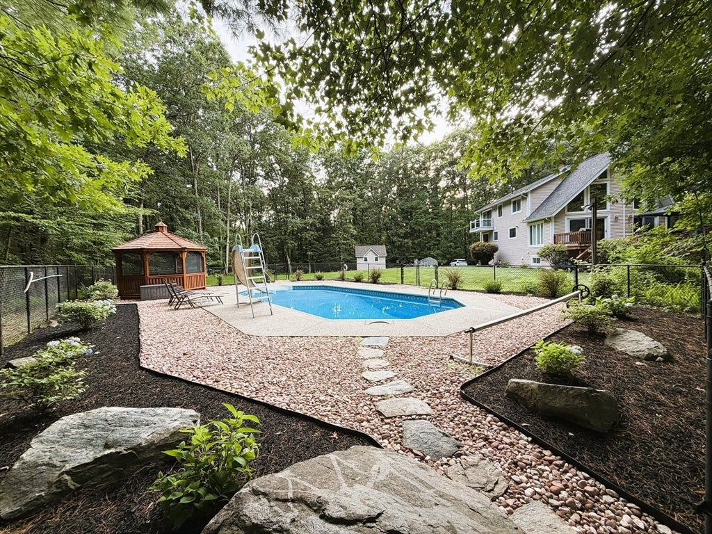 31 Green St, Northborough, MA, 31 Green St, Northborough, MA Photo #31