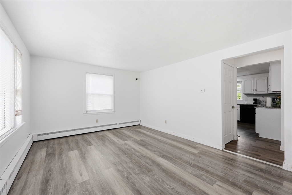 55 River Rd