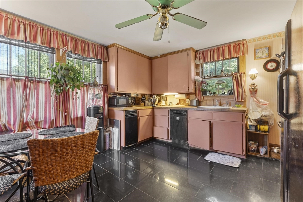 200 Groton Rd