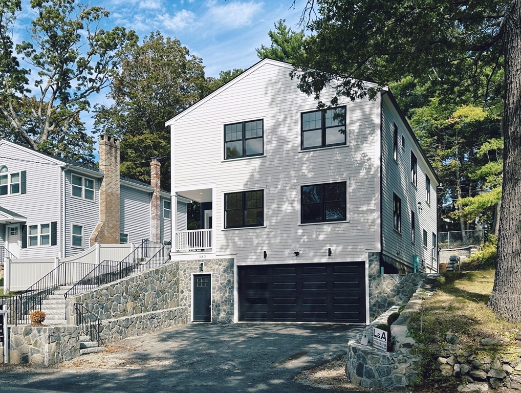 383 Marrett
