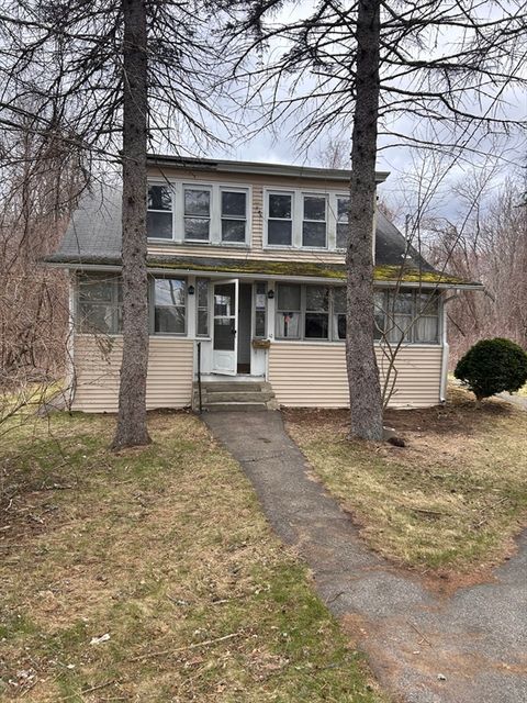 10 Conway Dr Leicester MA 01524