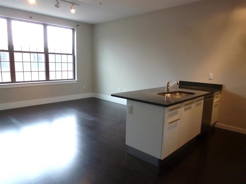 154 W 2nd St #403, Boston, MA, 154 W 2nd St #403, Boston, MA Photo #3
