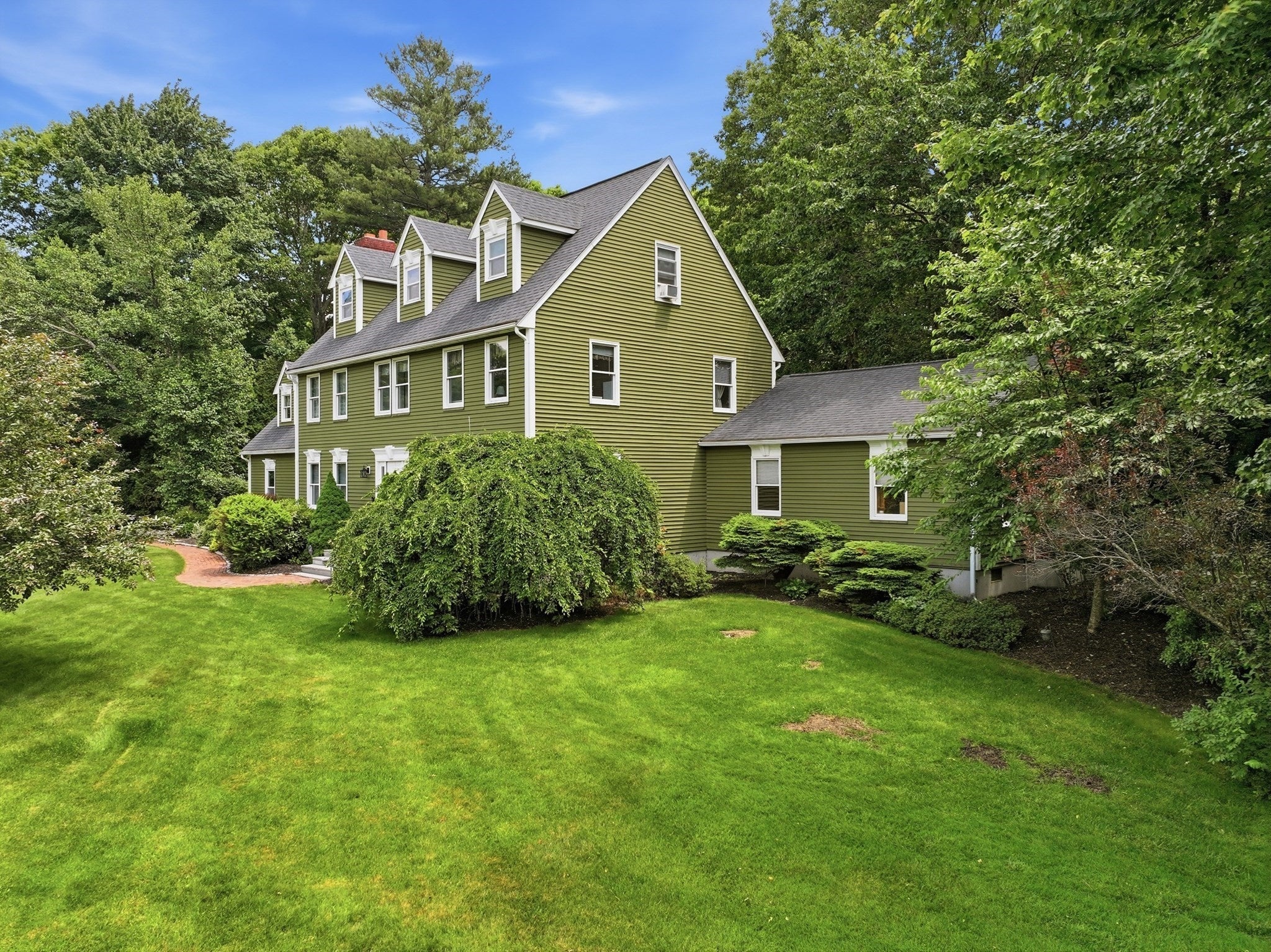 30 Knollwood Drive, Charlton MA 01507