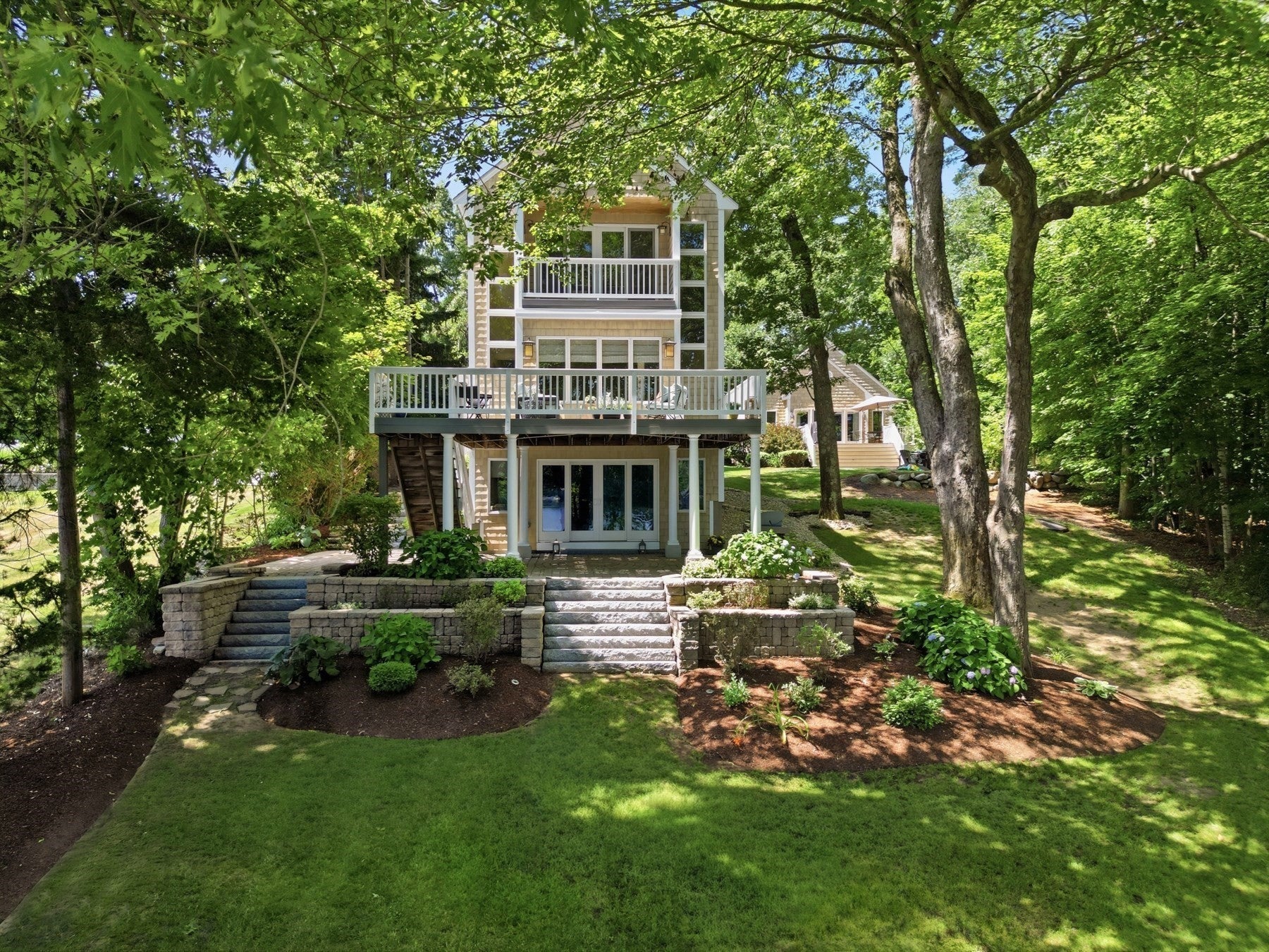 89 Dunstable RD, Westford, MA Photo #1