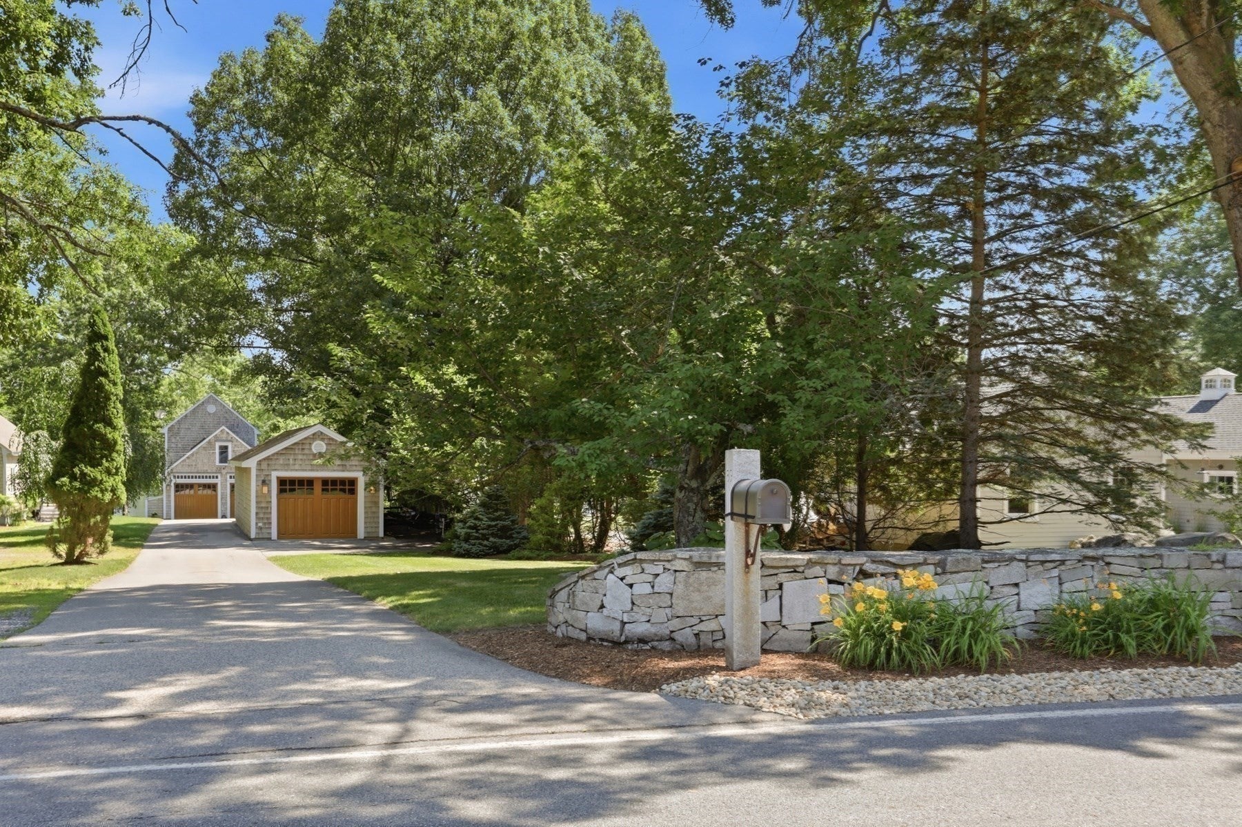 89 Dunstable RD, Westford, MA Photo #28