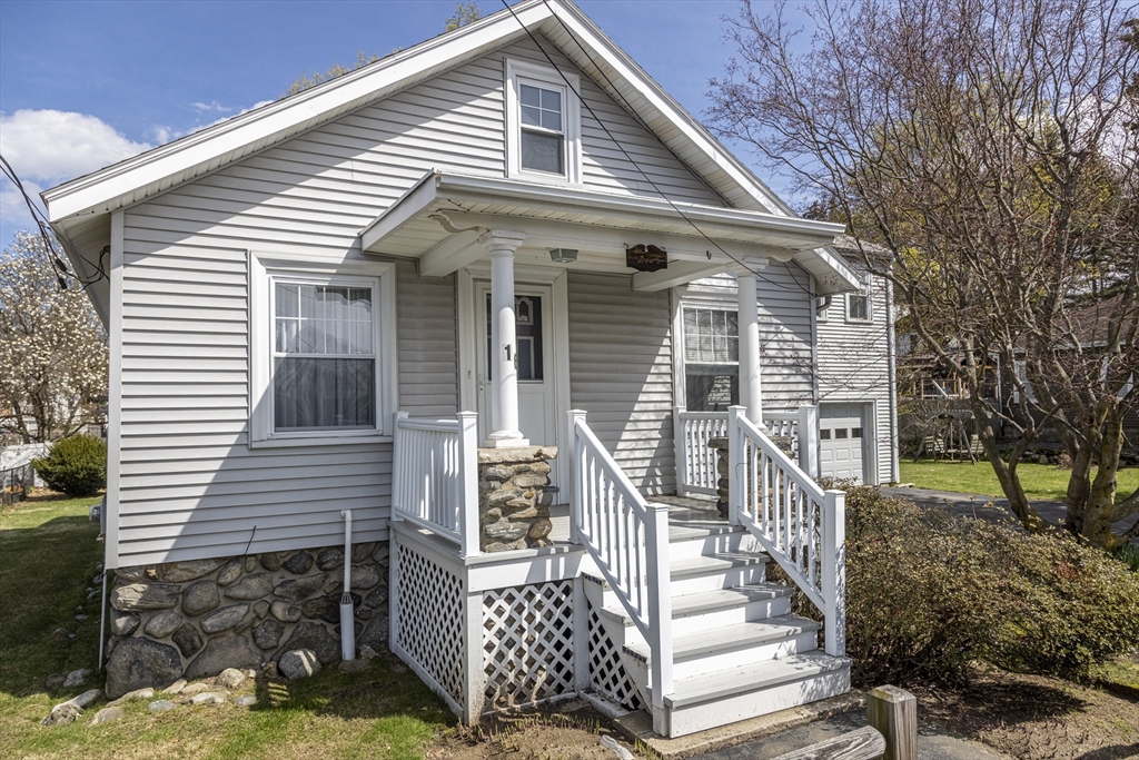 16 S Merrill St, Haverhill, MA Photo #4