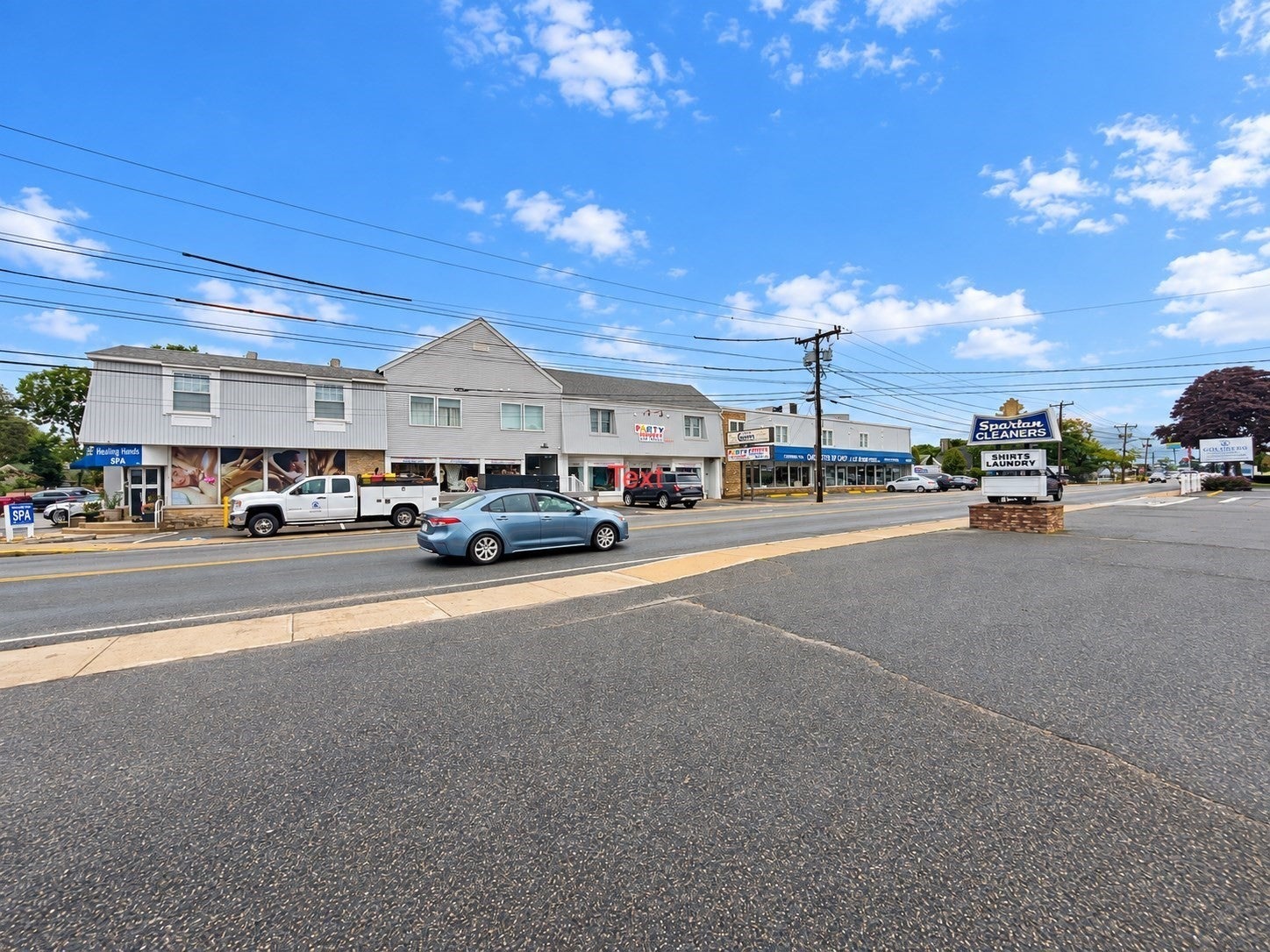 235 Barnstable Rd