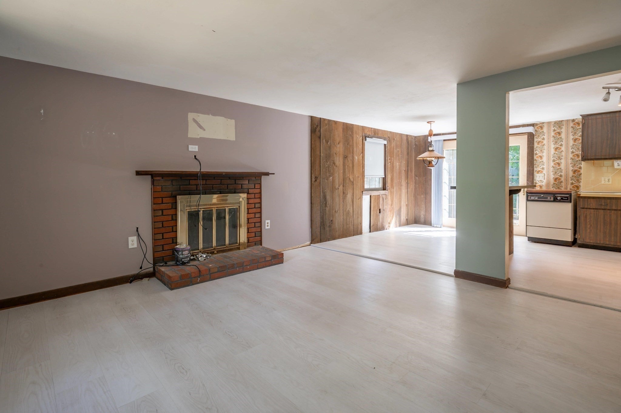 244 Hedges Pond Road