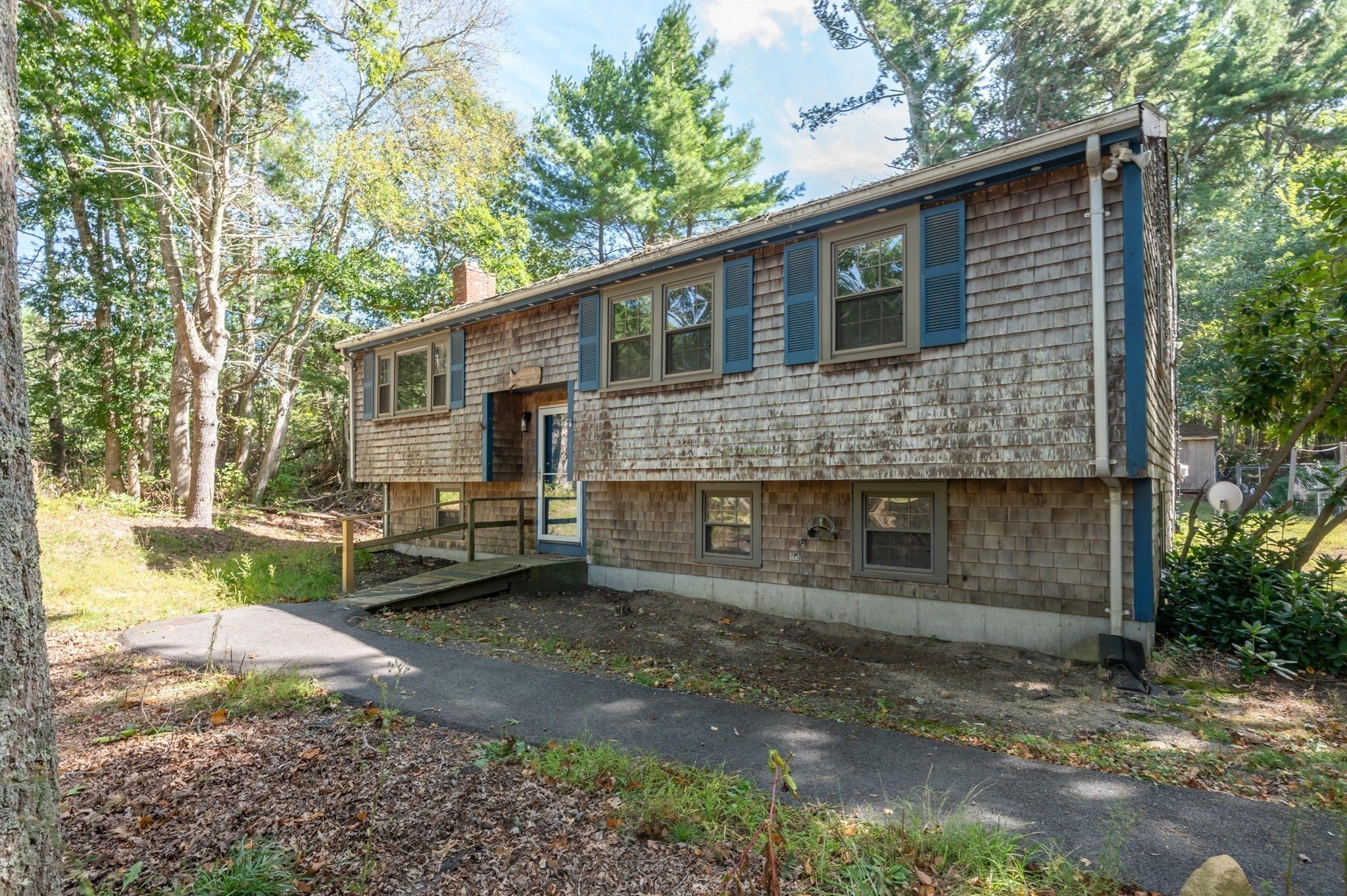 244 Hedges Pond Road