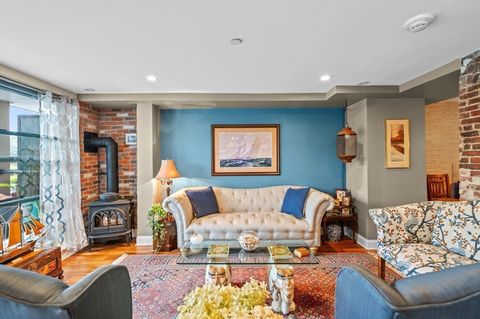 60 Merrimac St 604 Amesbury MA 01913