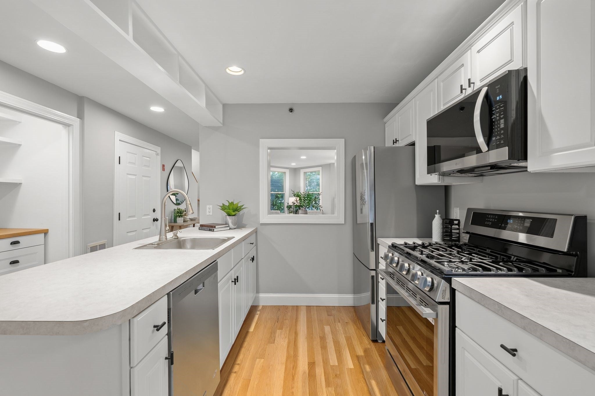 11 Parley Ave #11B, Boston, MA Photo #10