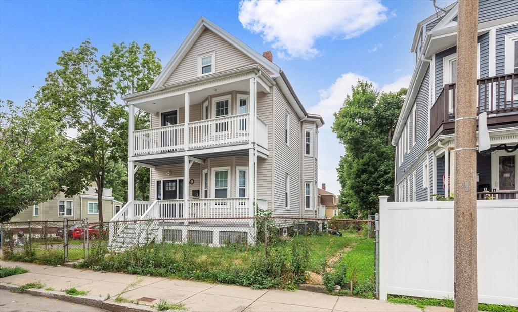 60 Thetford Ave
