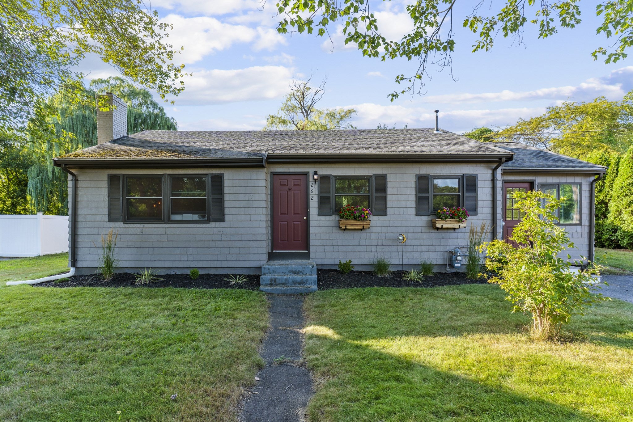262 Main St