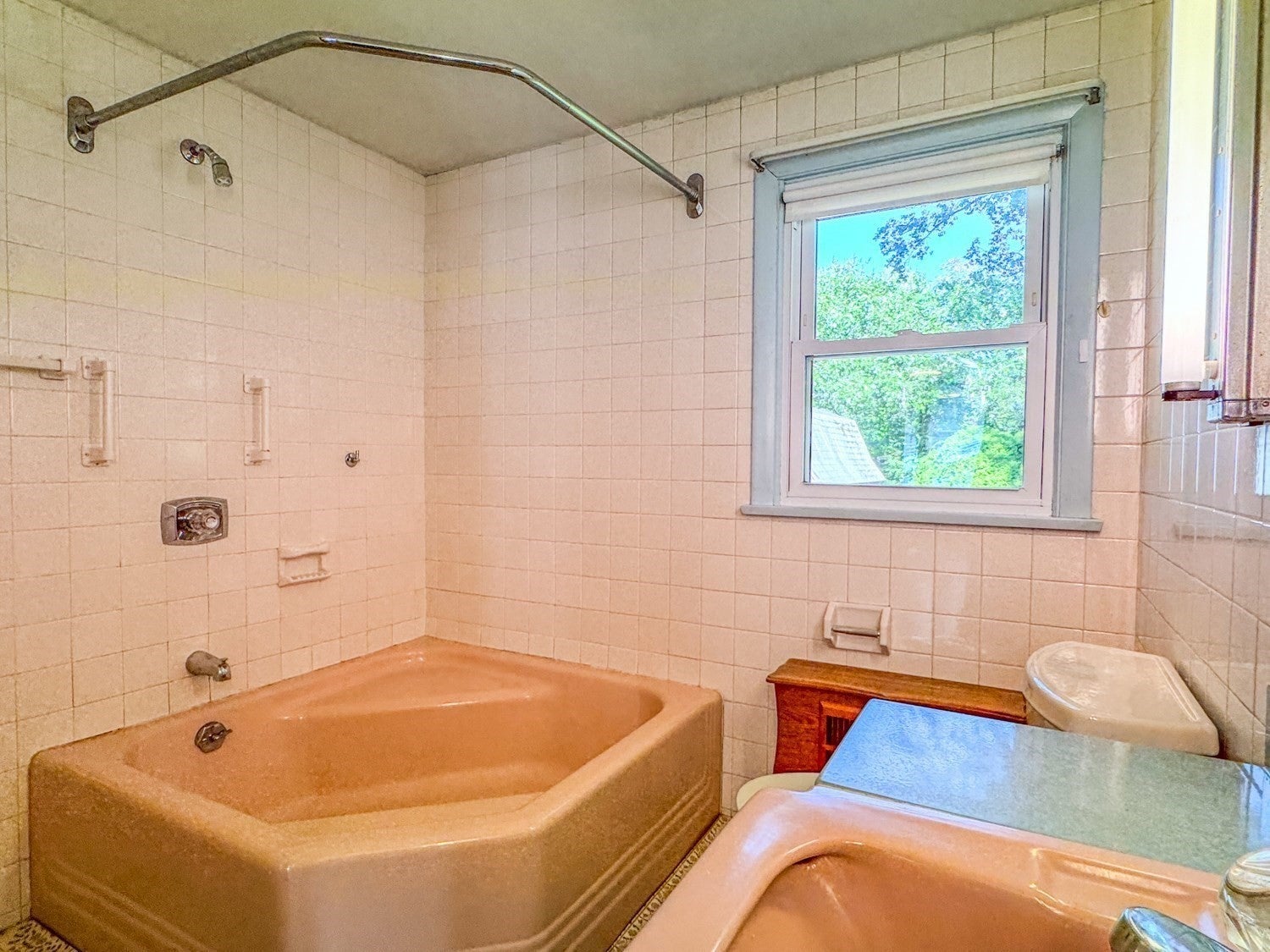 54 Dell Street, Montague, MA, 54 Dell Street, Montague, MA Photo #12