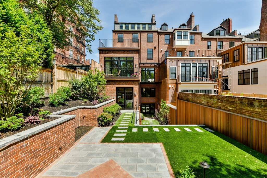 5 Joy Street 1