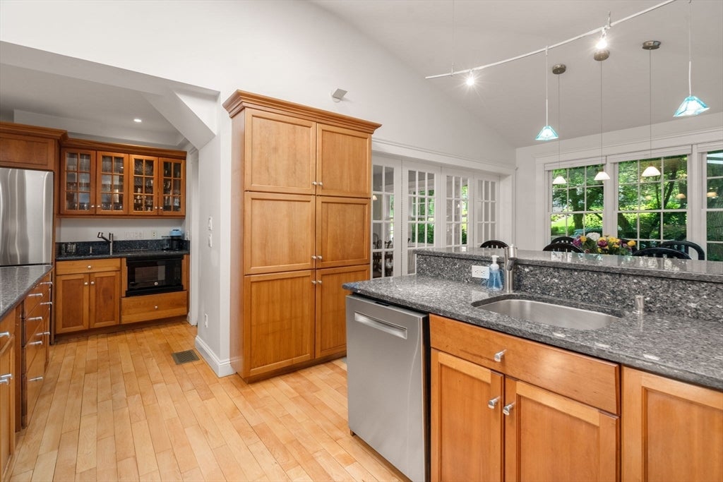 111 Clinton Road, Brookline, MA, 111 Clinton Road, Brookline, MA Photo #15