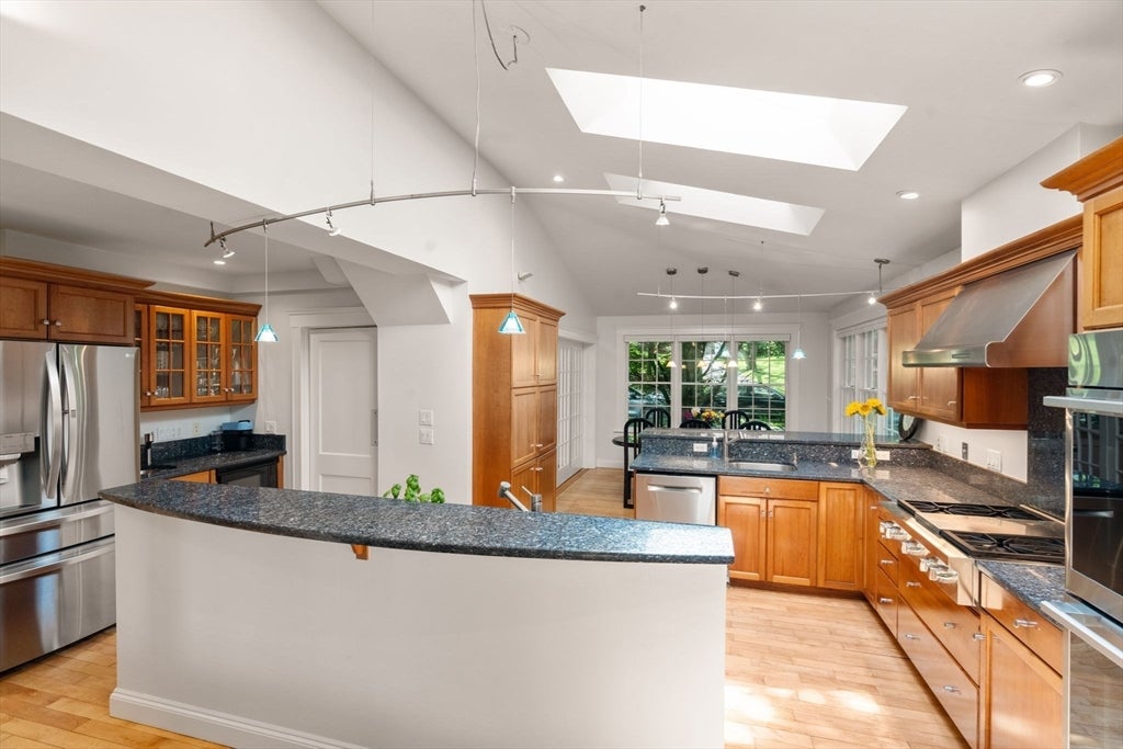 111 Clinton Road, Brookline, MA, 111 Clinton Road, Brookline, MA Photo #14