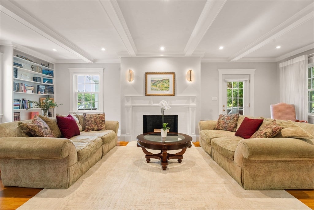 111 Clinton Road, Brookline, MA, 111 Clinton Road, Brookline, MA Photo #4