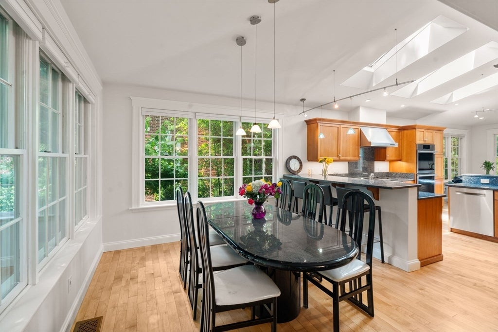 111 Clinton Road, Brookline, MA, 111 Clinton Road, Brookline, MA Photo #10