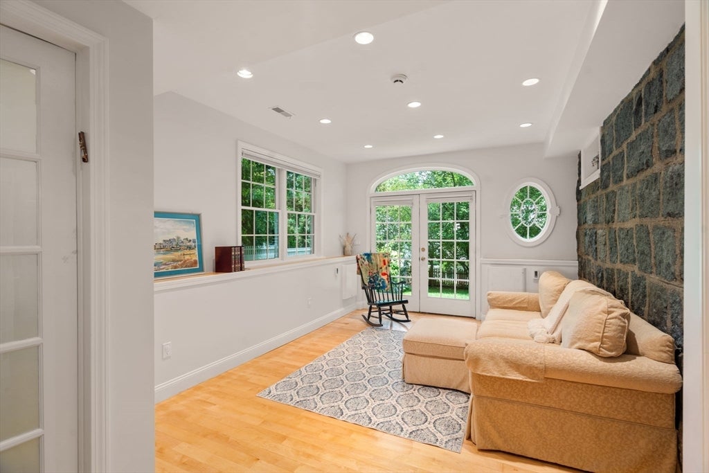 111 Clinton Road, Brookline, MA, 111 Clinton Road, Brookline, MA Photo #36
