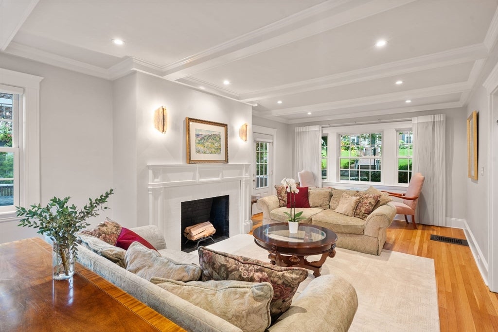 111 Clinton Road, Brookline, MA, 111 Clinton Road, Brookline, MA Photo #5