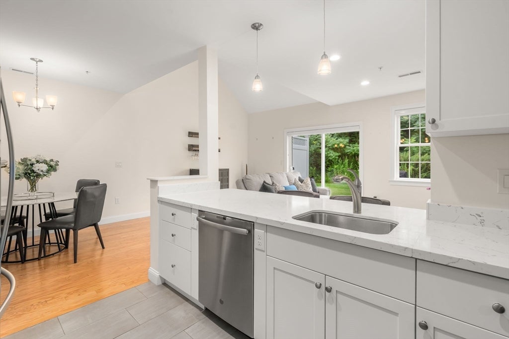70 Endicott St #1105, Norwood, MA, 70 Endicott St #1105, Norwood, MA Photo #6