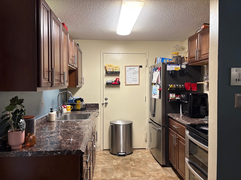 32 Silver Hill Ln 1