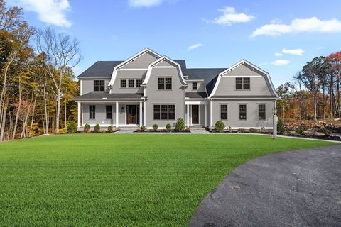 37 Lincoln Street Hopkinton MA 01748