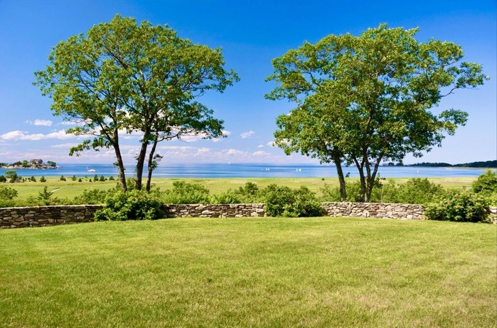 24 Wood Island Road