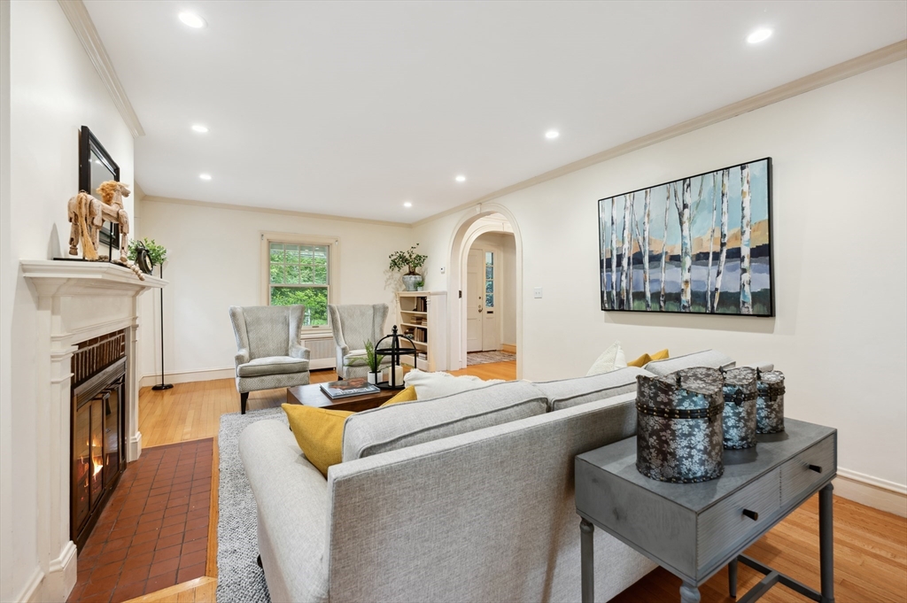320 Quinobequin Rd