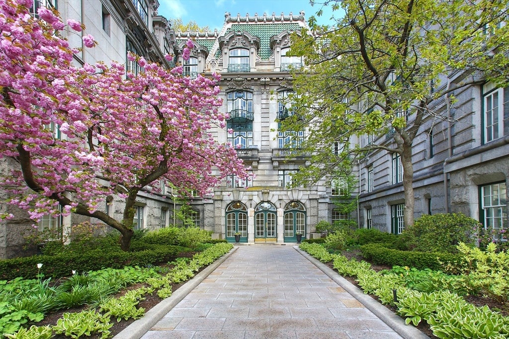 1514 Beacon St #27, Brookline, MA, 1514 Beacon St #27, Brookline, MA Photo #1