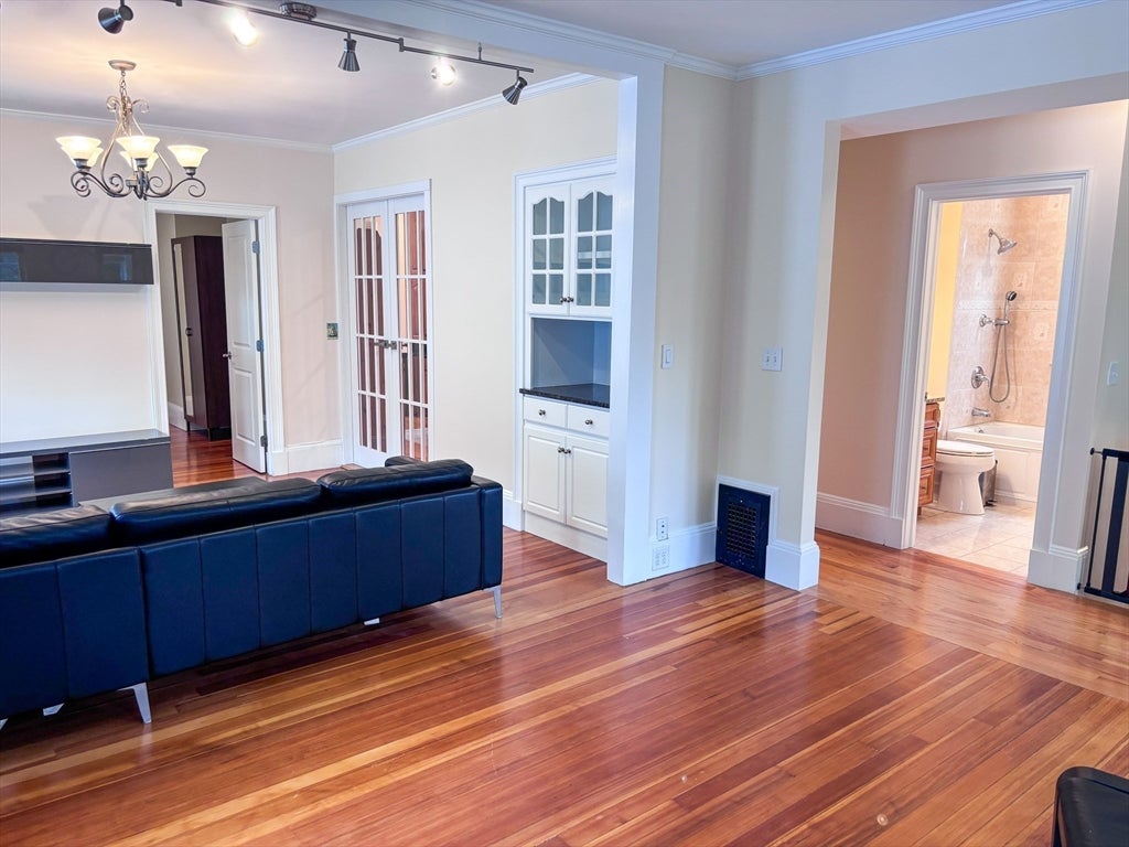 36 Oxford #36, Belmont, MA, 36 Oxford #36, Belmont, MA Photo #2