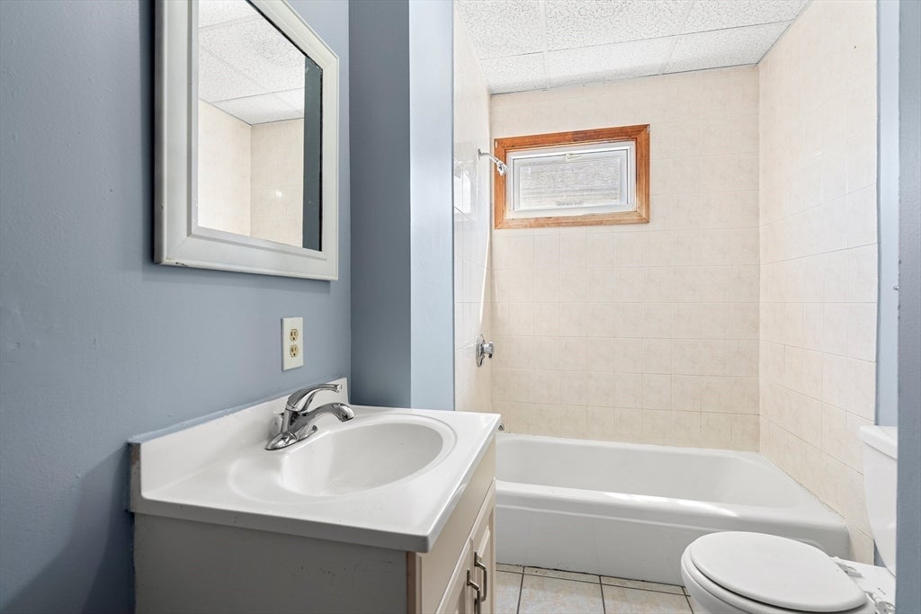 93 Mulberry Street, Fall River, MA Photo #27