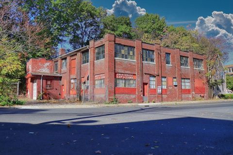 486 Andover St Lawrence MA 01843