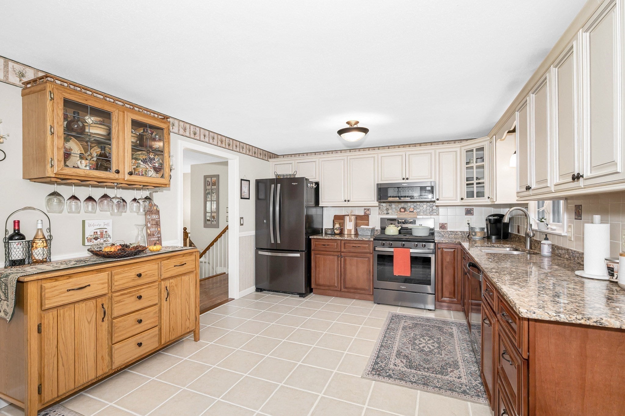 83 Black Oak Lane, Dracut, MA Photo #9
