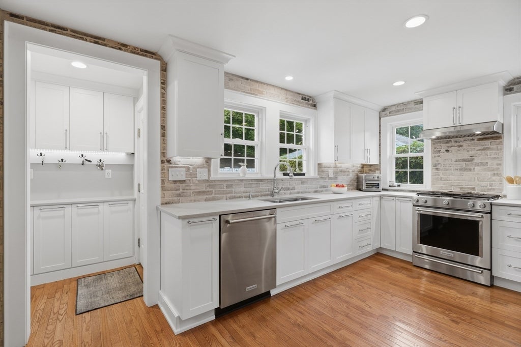 66 Damon Rd, Medford, MA, 66 Damon Rd, Medford, MA Photo #11