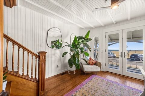 33 Ocean Ave Oak Bluffs MA 02557