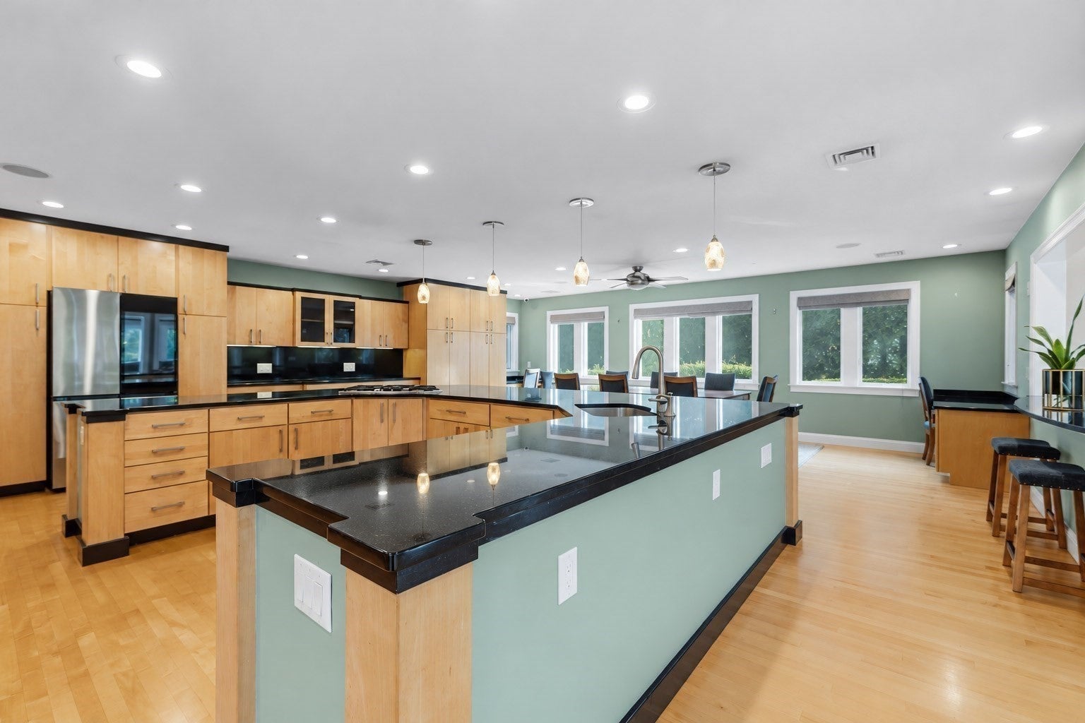 267 Chestnut St, Seekonk, MA, 267 Chestnut St, Seekonk, MA Photo #9