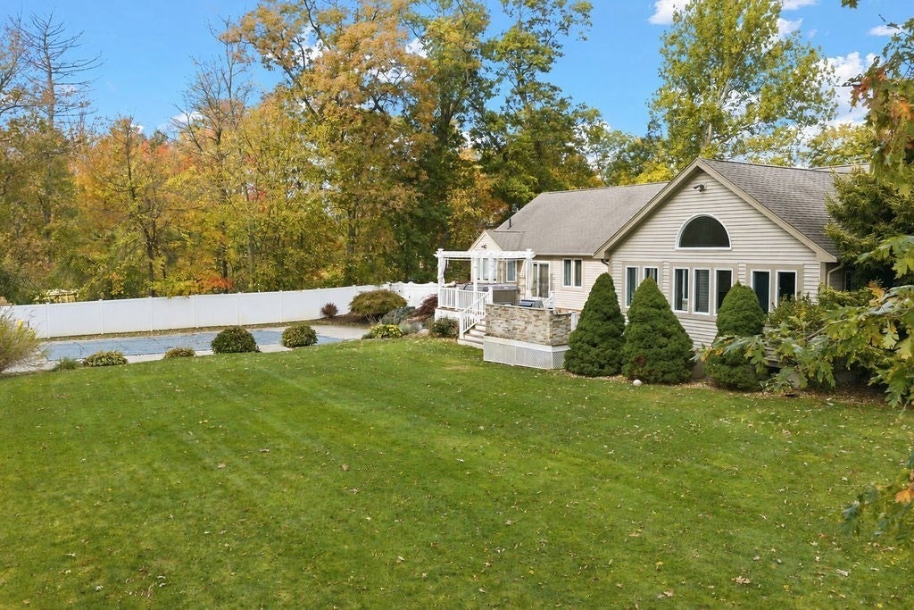 267 Chestnut St, Seekonk, MA, 267 Chestnut St, Seekonk, MA Photo #40