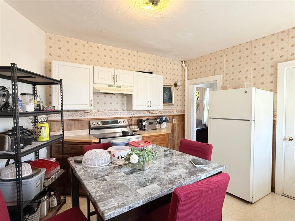7 Pembroke St, Medford, MA, 7 Pembroke St, Medford, MA Photo #33