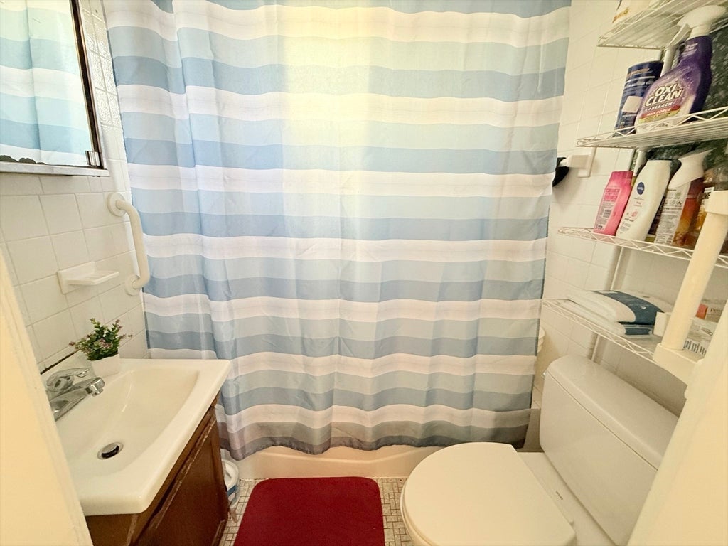 7 Pembroke St, Medford, MA, 7 Pembroke St, Medford, MA Photo #35
