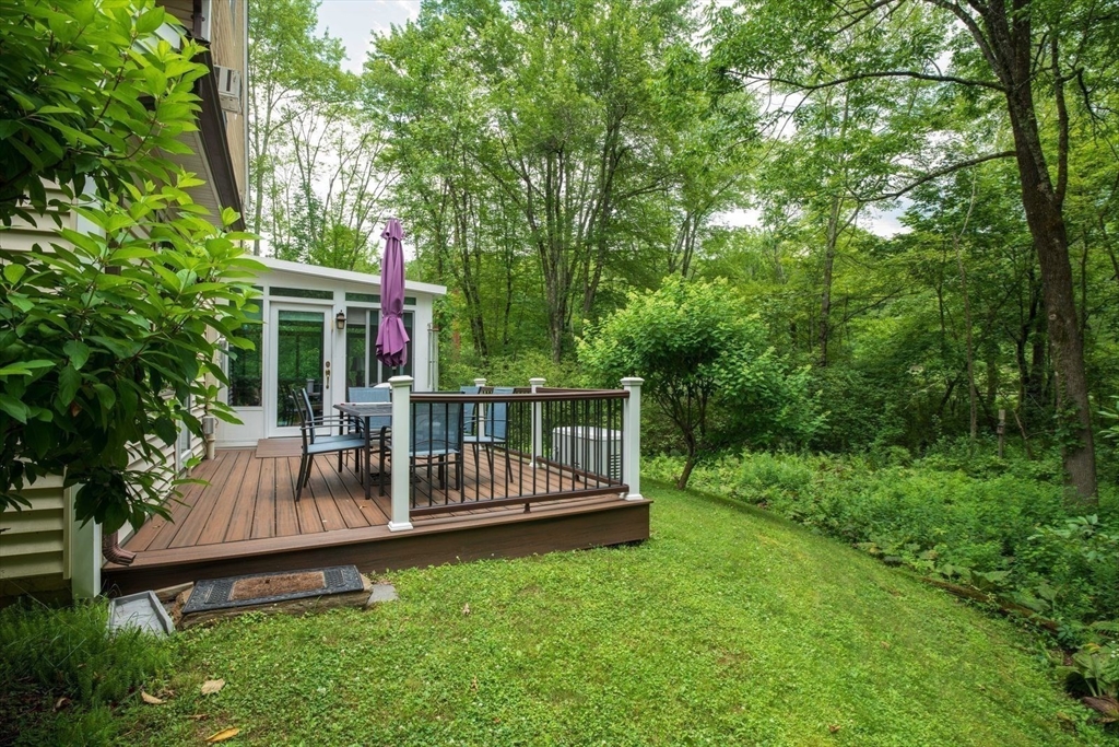 123 Maplewood Circle