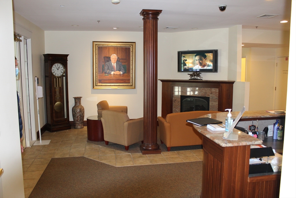 2523-2527 Cranberry Hwy