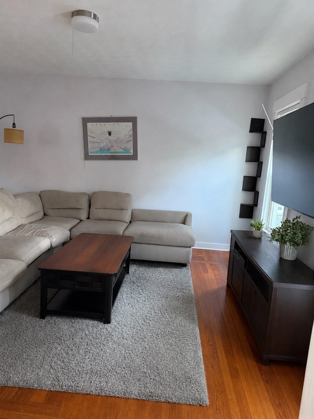 27 Wisconsin Ave 2