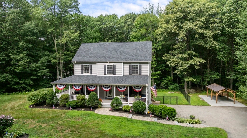 Photo of 115 Butterworth Rd, Barre, MA