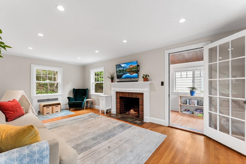 11 Crehore Rd, Boston, MA Photo #8